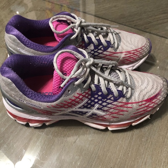 asics gel nimbus narrow womens